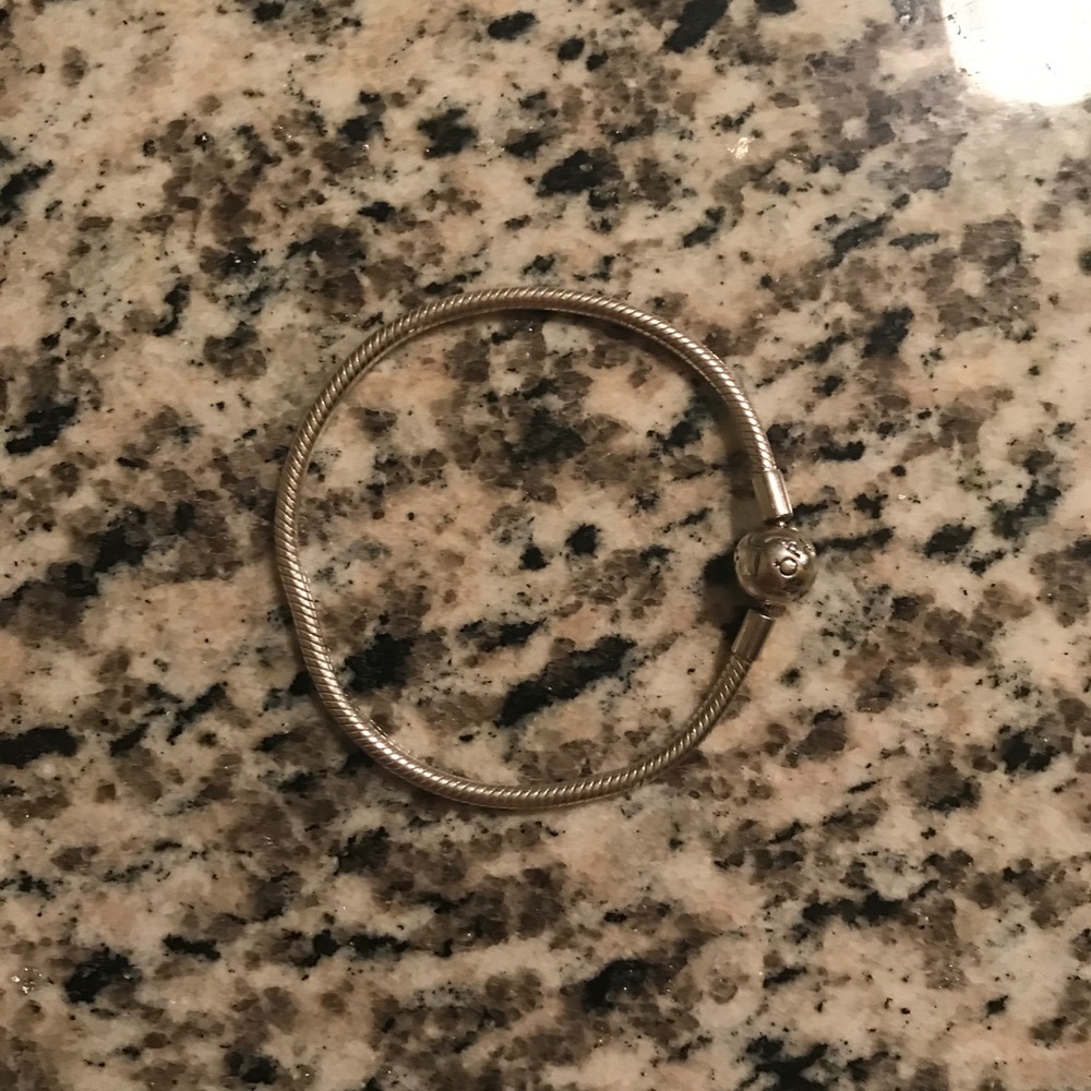 Pandora smooth Bracelet